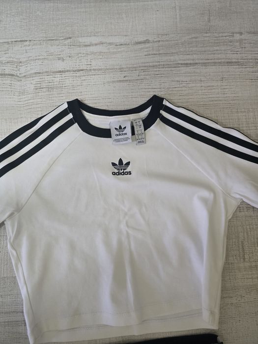 Colanți si tricou adidas marimea xs