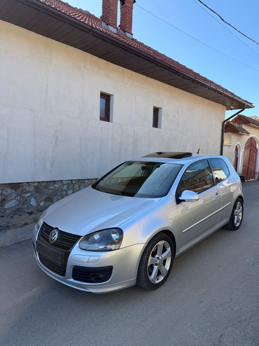 Vând Golf 5 GT Sport 1.9 TDI 6 trepte 2008
