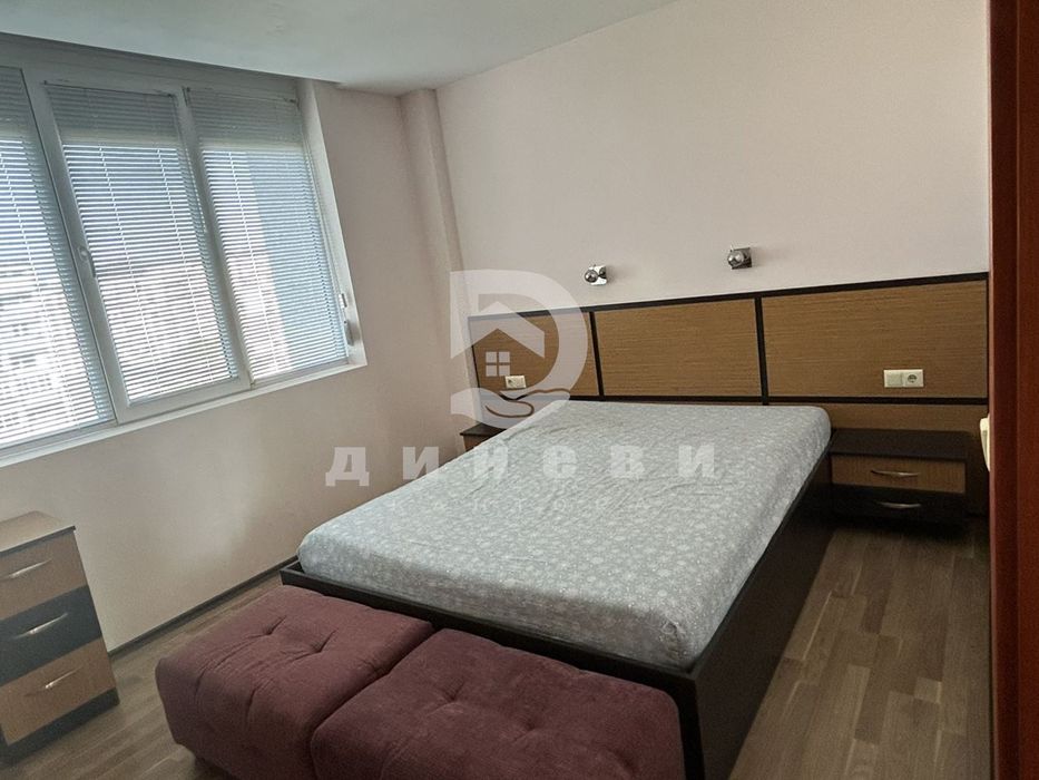 Продава се Четиристаен апартамент в Стара Загора, Център - 86 кв.м за 1745 €/кв.м - Снимка #7