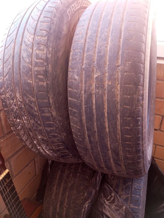 Продам резины б /у на 16