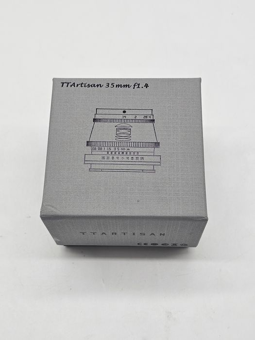 Obiectiv TTArtisan 35mm F1.4 APS-C cu focalizare manuală pentru Canon