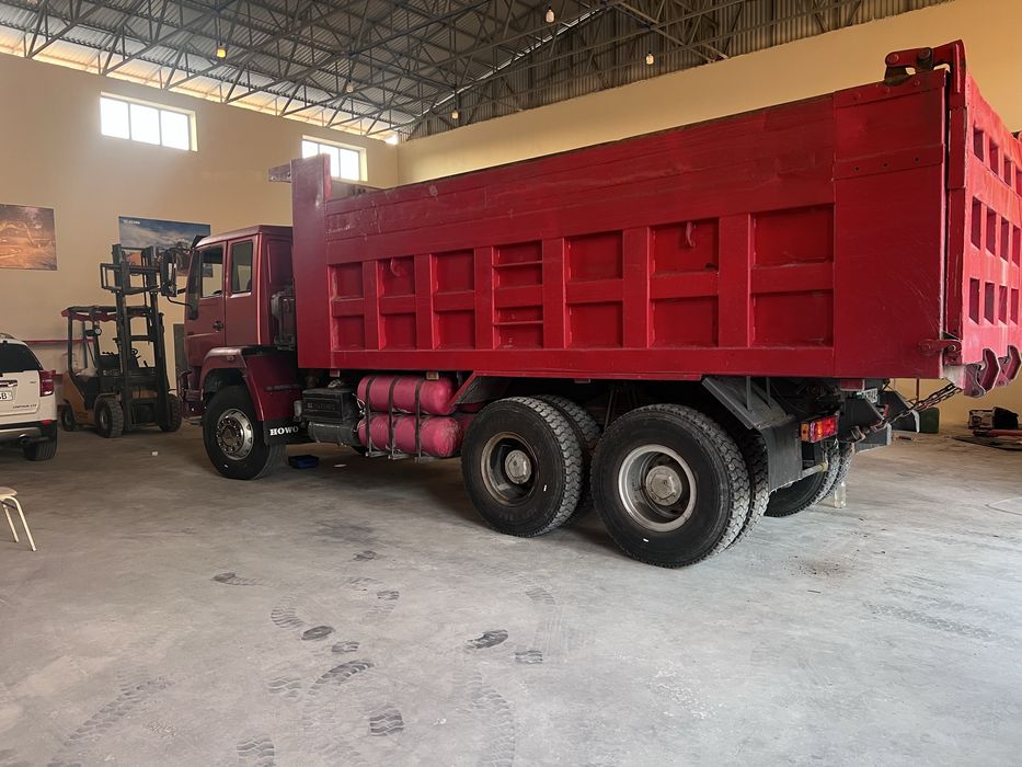 SINOTRUCK 336talik 2011