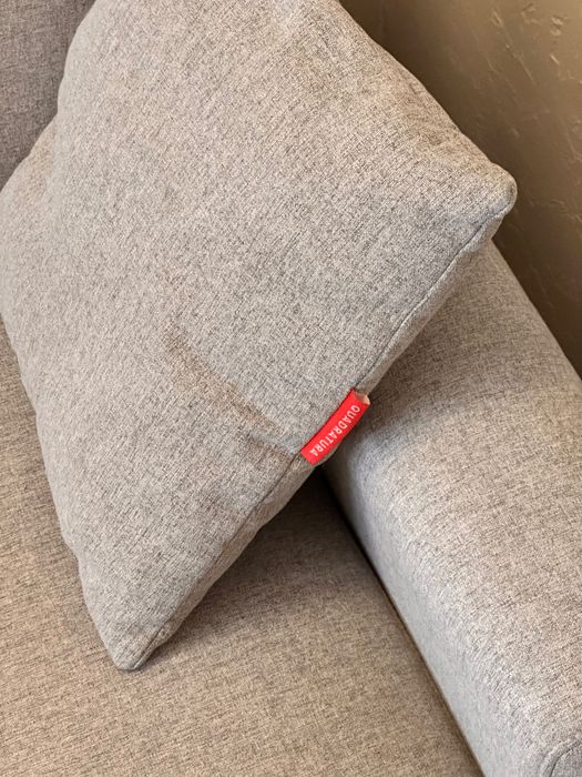 Диван Quadratura серый