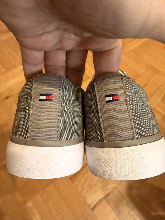 Обувки Tommy Hilfilger
