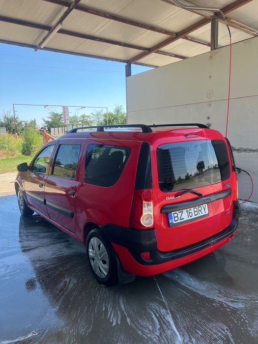 De vanzare dacia logan mcv 1.6 8 valve +gaz
