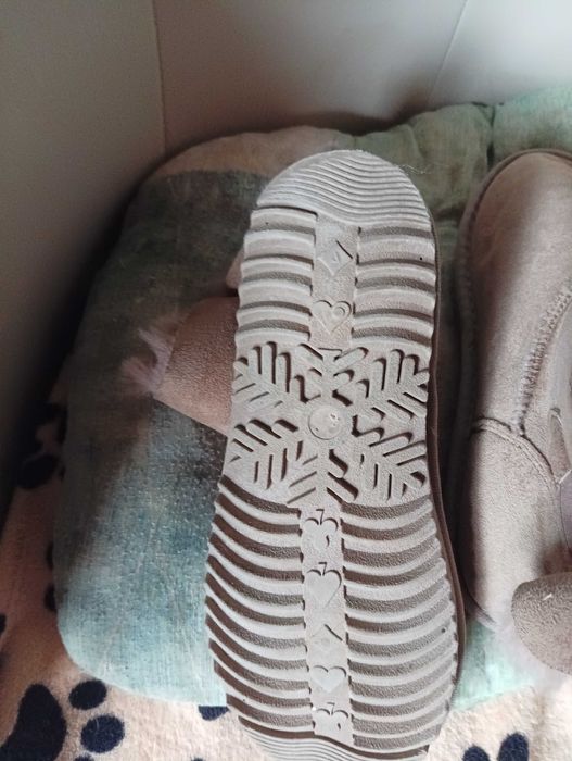 Боти дамски ,топли ,зимни