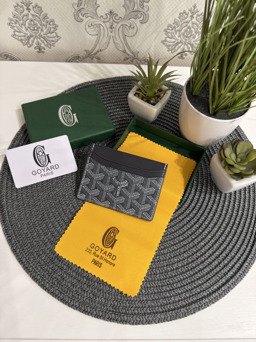 Goyard Cardholder(Authentic)
