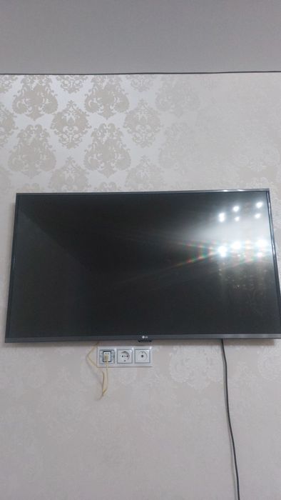 Продаётся телевизор LG