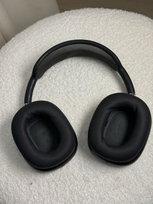 Продам Airpods Max