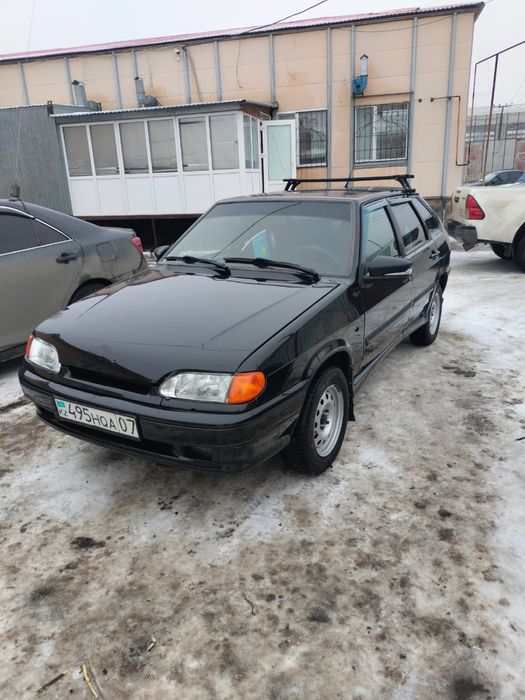 Продам машину ваз 2114