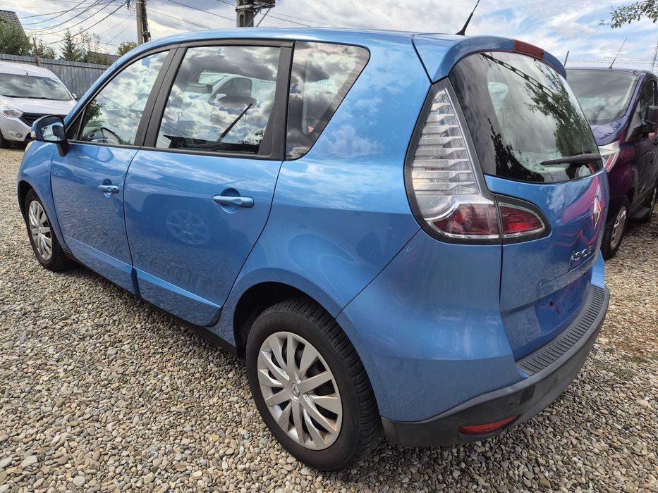 RENAULT Scenic 2015 — imagine 5