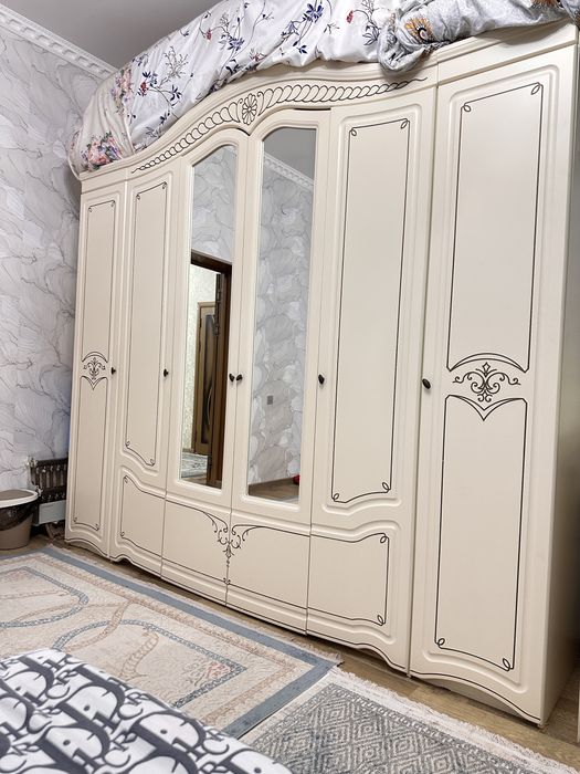 Спальный гарнитур.