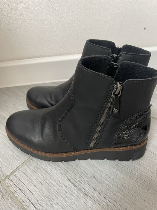 Ghete Rieker marimea 41