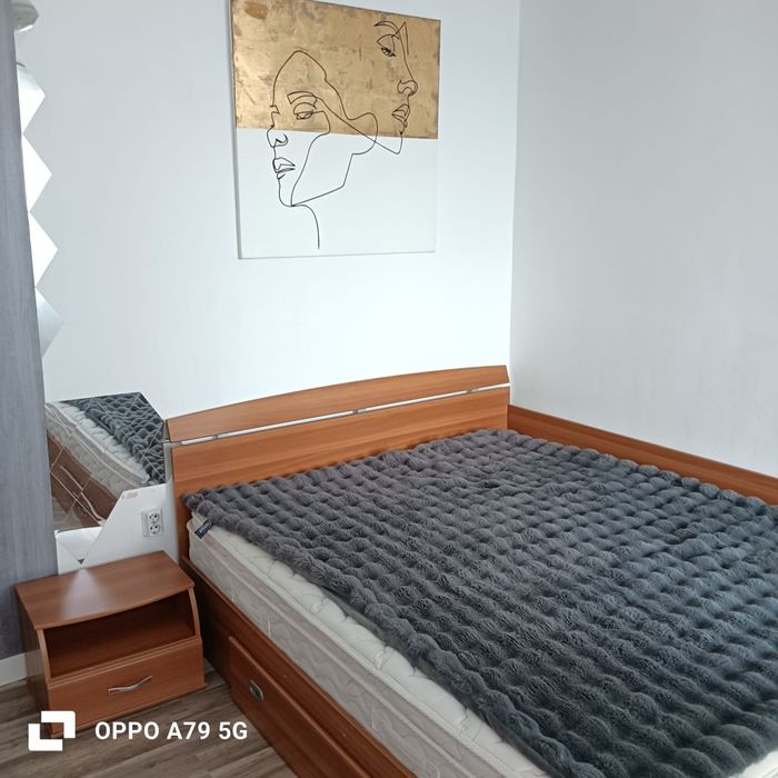 Închiriez apartament 2 camere