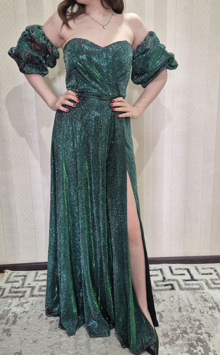 Продам очень красивое платье