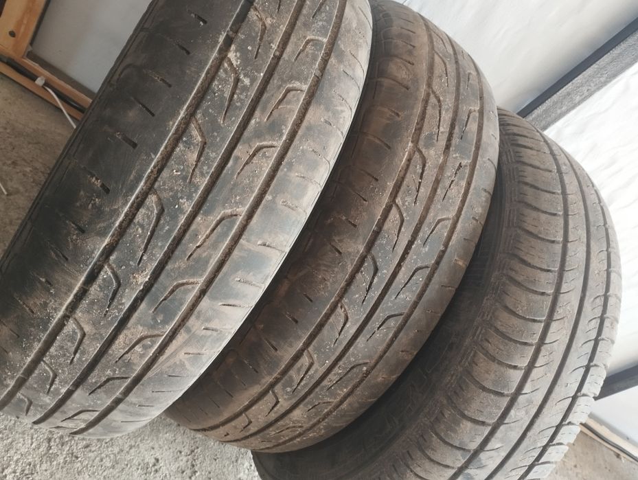 Продам 3шины 185/65/15