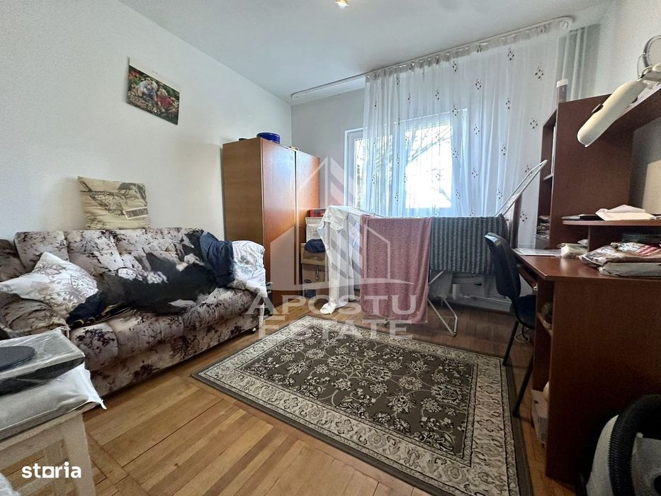 Apartament cu 3 camere, etajul 2, zona Girocului, Timisoara