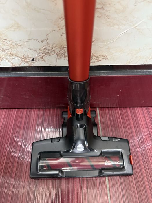 Прахосмукачка Hoover H-200