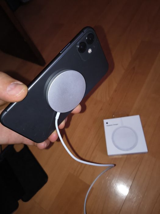 Încărcător Apple wireless