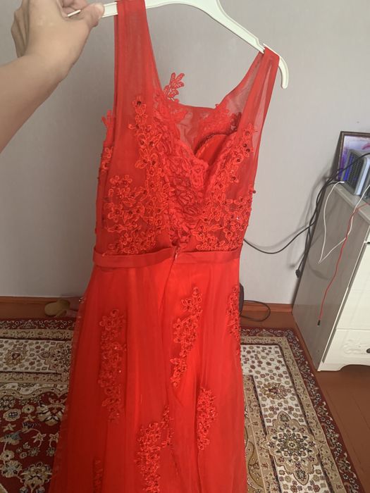 Узын кызыл койлек сатылады