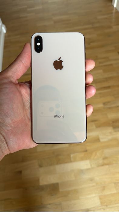 iPhone XS MAX defect