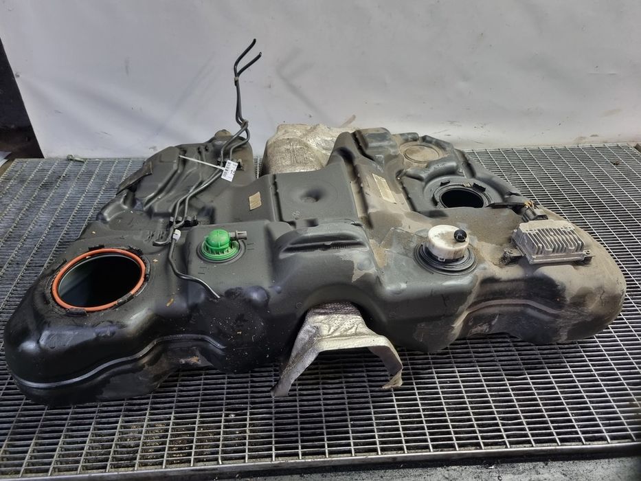 Rezervor combustibil Volvo XC60 Facelift 2.0 D 2013 - 2017 D 4204 T5 SUV 4 Usi (1577) Diesel 4x2 31372741 Garantie