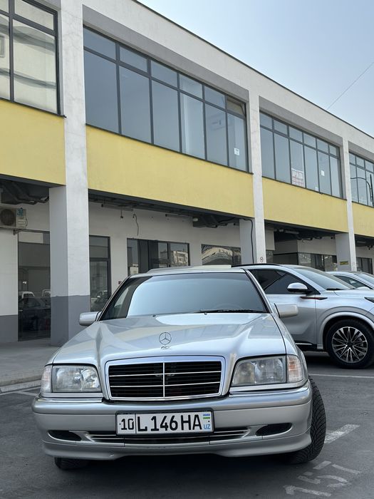 Mersadez Benz W 202