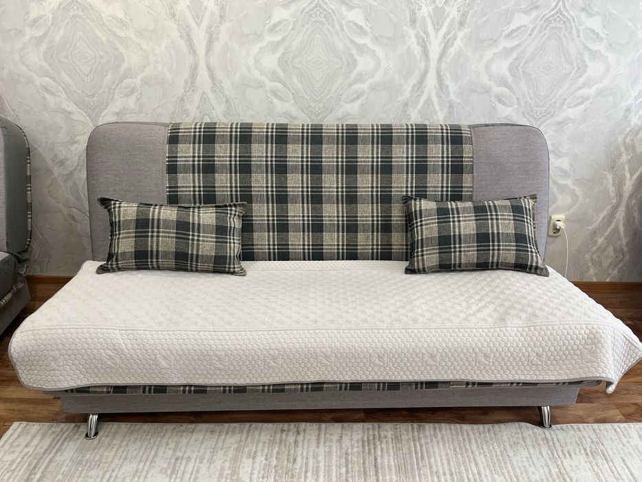 Продам диван и кресло