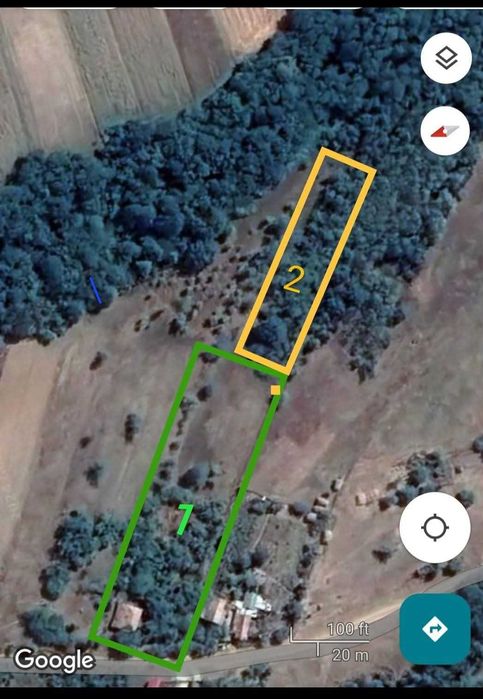 Tereren intravilan cu casa degradata