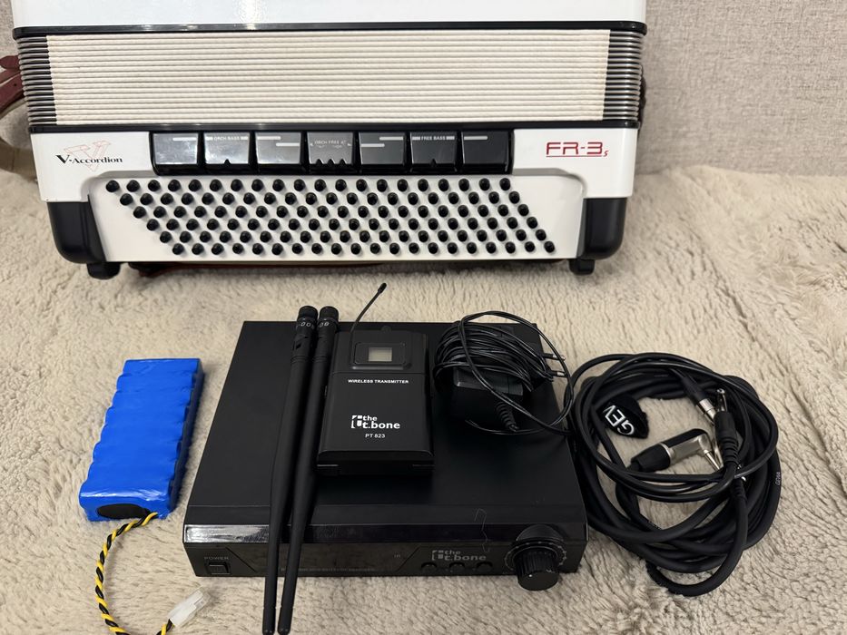 Roland Fr3S, cu wireless !!!