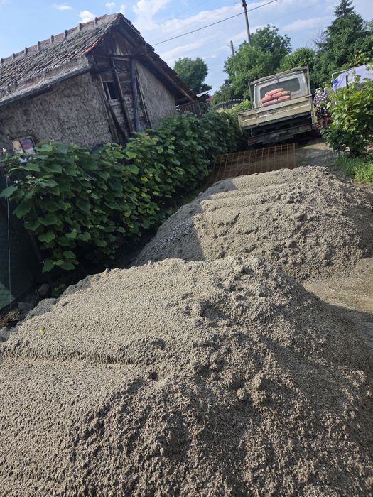 Vand NISIP BALASTRU, materiale constructii
