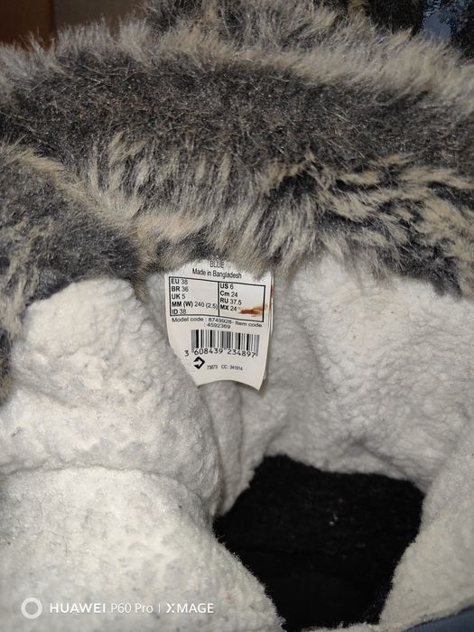 Детски ботуши Декатлон 37 и 38 номер.