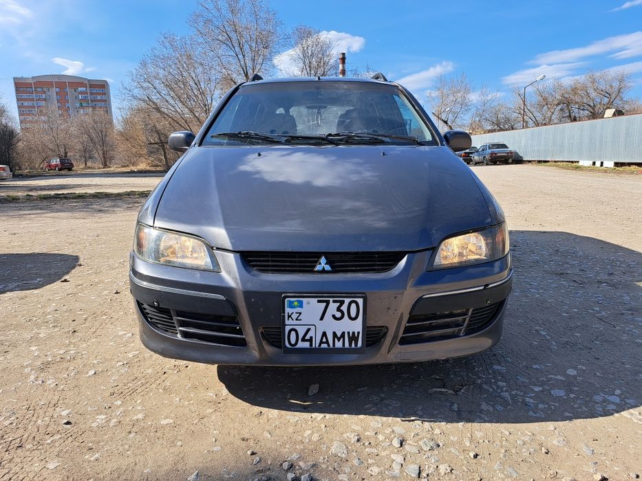 Митсубиши спейс стар