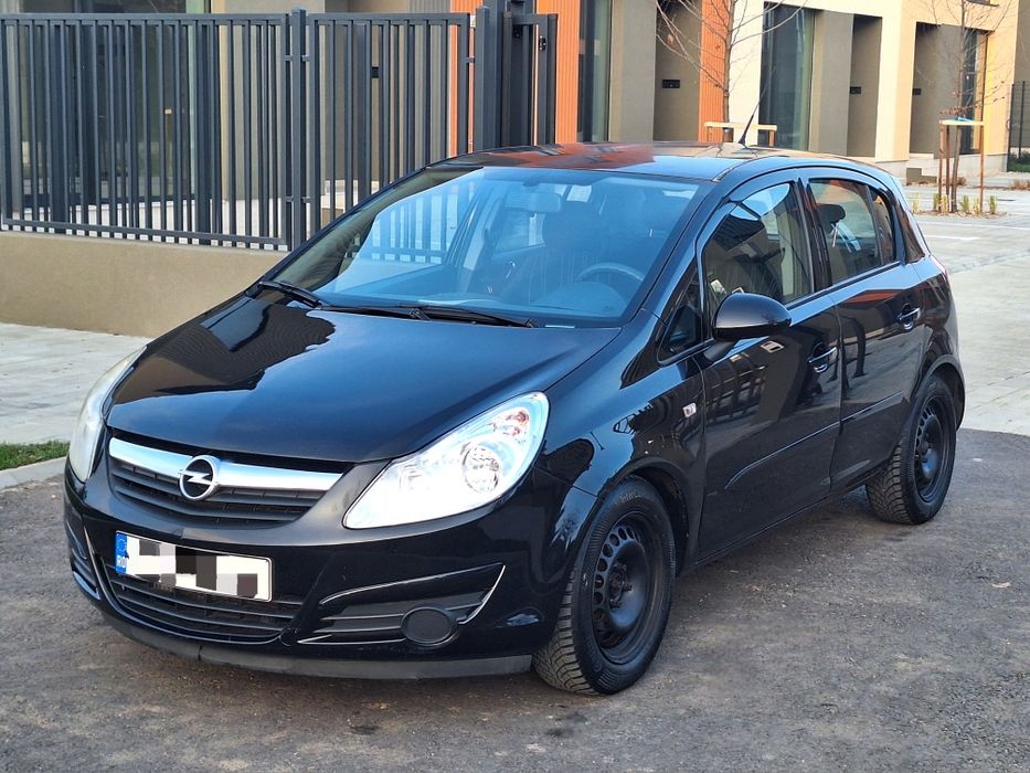 Opel Corsa D • 1.2 Benzina • Hatchback •