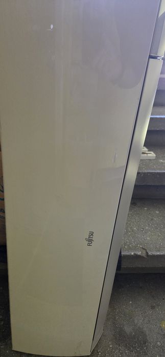 Климатик Fujitsu