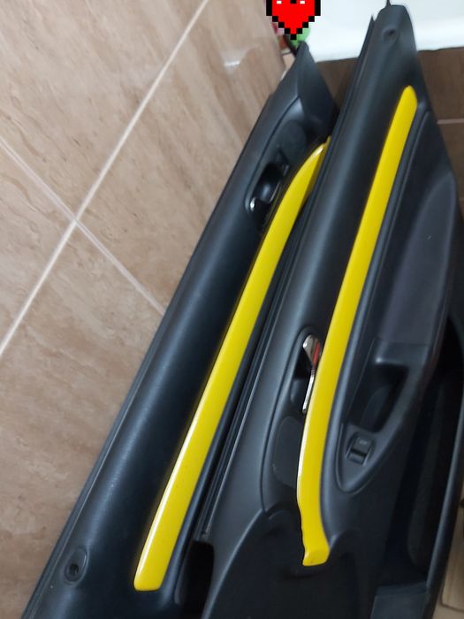 Vand fete de uși pentru A4 b5+rama de lângă ele