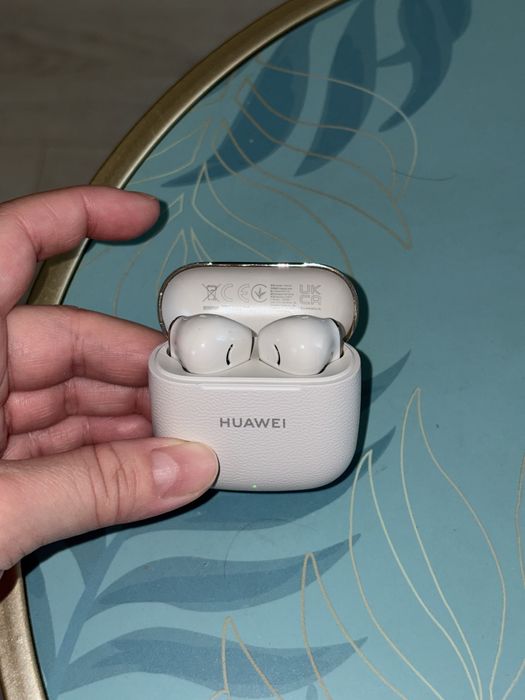 Huawei FreeBuds 4 – оригинални