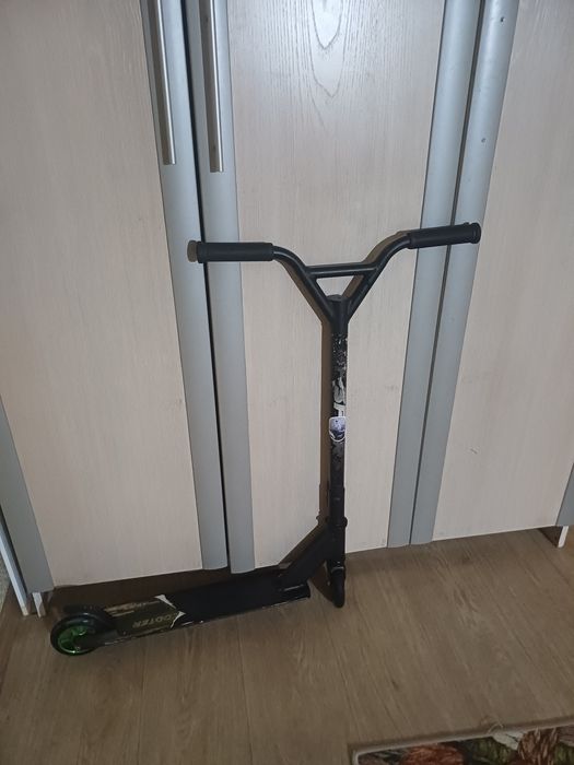 Самокат Хороший.