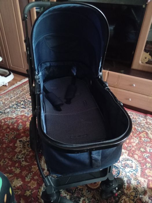 Коляска детская с рождения