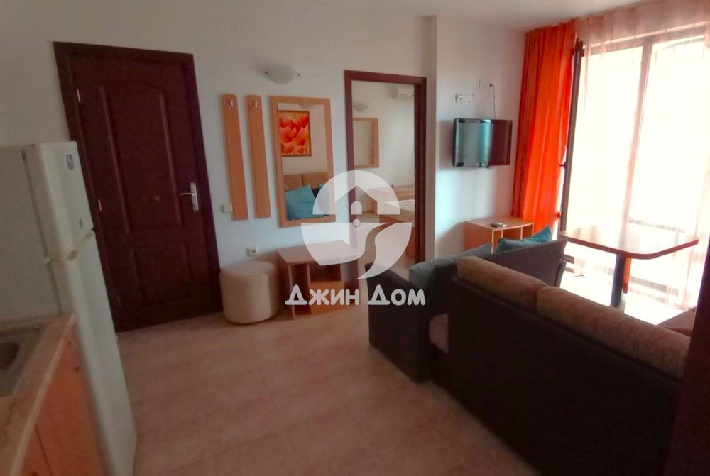 Продава се Тристаен апартамент в к.к. Слънчев бряг - 94 кв.м за 937 €/кв.м - Снимка #2