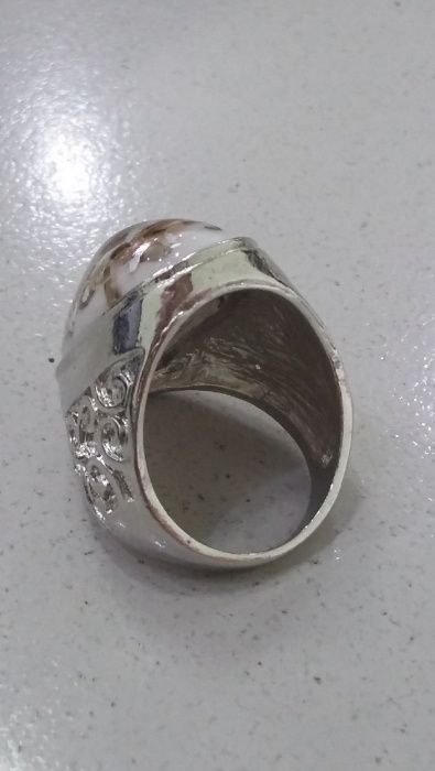 Кольцо продается