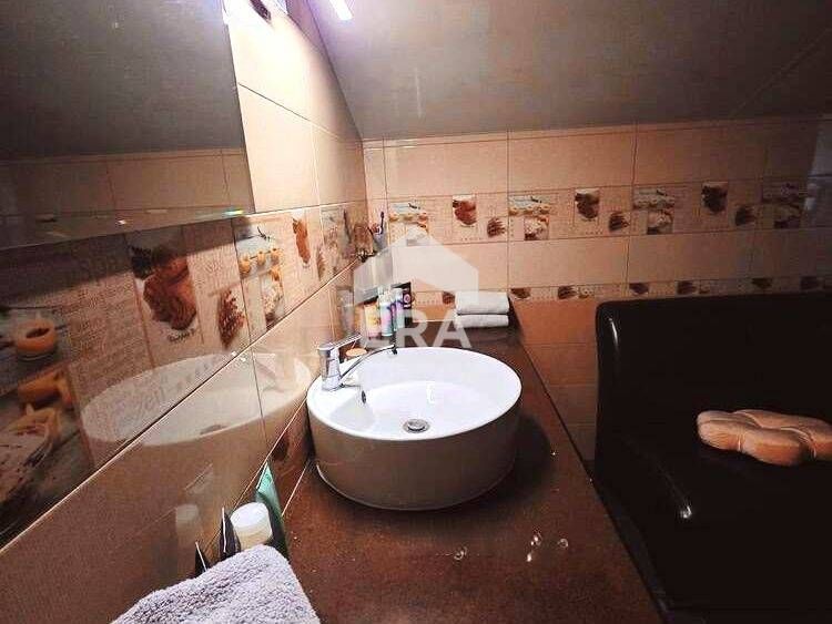 Продава се Къща в Хасково, Дружба 1 - 262 кв.м за 663 €/кв.м - Снимка #11