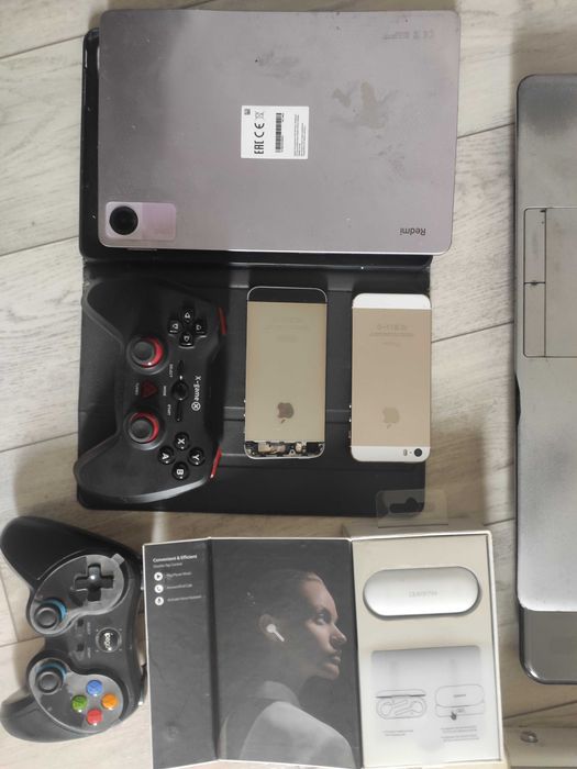 На запчасти телефоны ноут