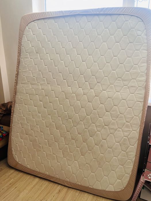 Матрас для спальни
