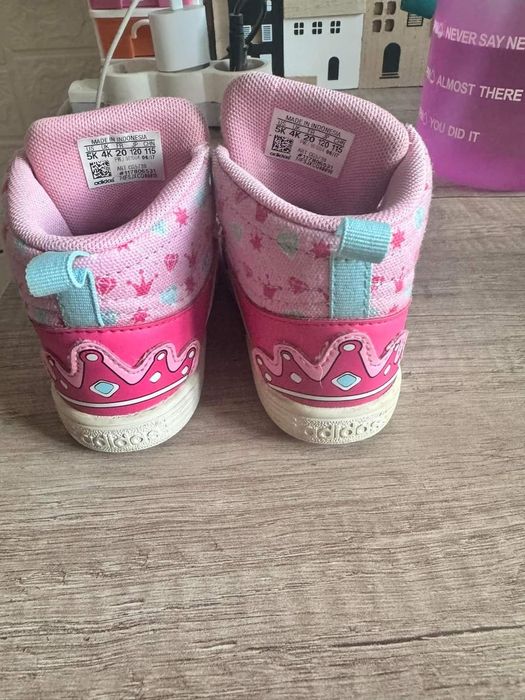 Продавам 20 номер