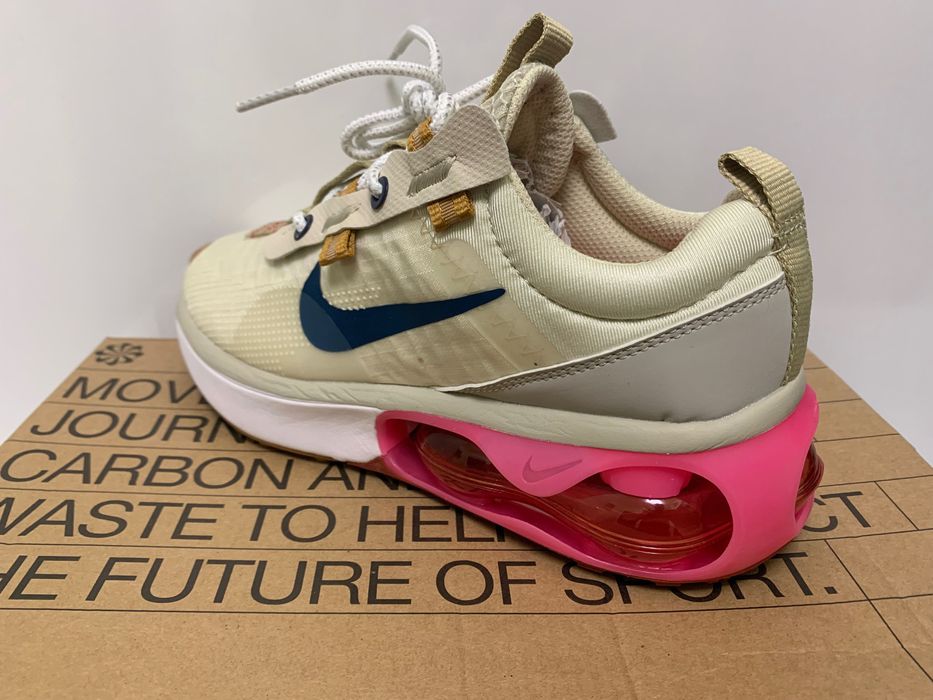 Оригинални нови дамски маратонки Nike W Air Max 2021 размер 37.5