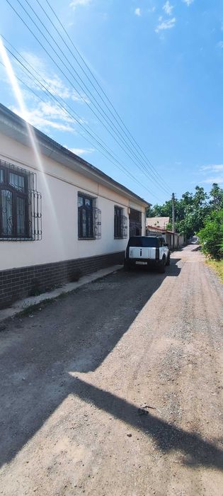 Ташкентская область, дорога на Чарвак, Продаётся Дом - Дача