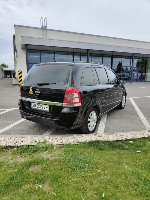 Vand  Opel Zafira  1.7 CDTI