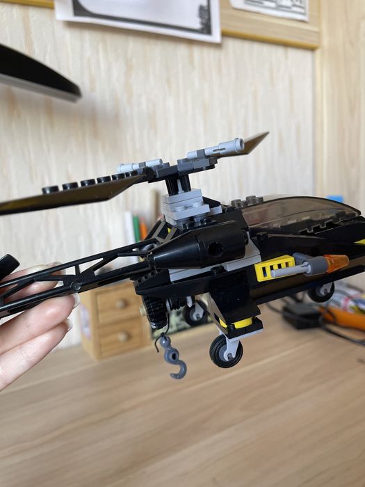 Продам лего (аналог) вертолет Бэтмена