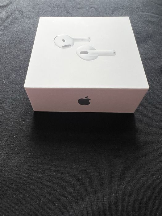 AirPods 4 Active Noise Cancellation